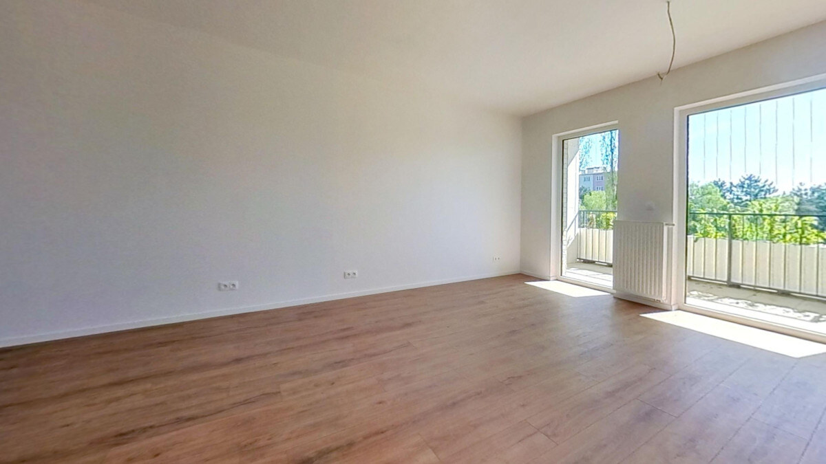 1-izbový byt s terasou v projekte VERDENA, r. 2025, zariadený v štandarde — foto 18