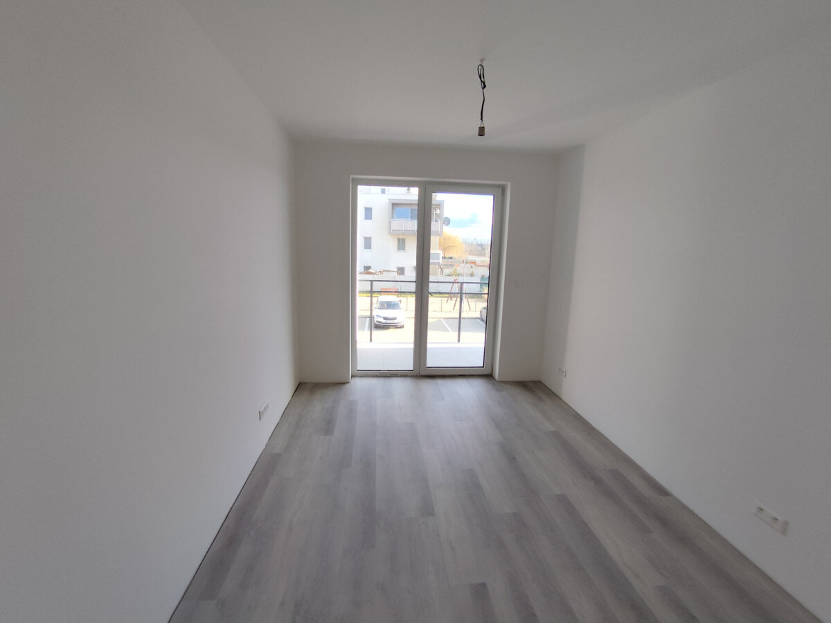Klimatizovaný 3i byt v novostavbe z r. 2026, terasa 24 m2, 1 x parkovanie — foto 17