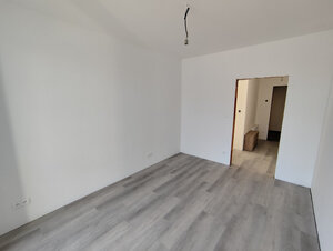 Klimatizovaný 3i byt v novostavbe z r. 2026, terasa 24 m2, 1 x parkovanie — foto 16