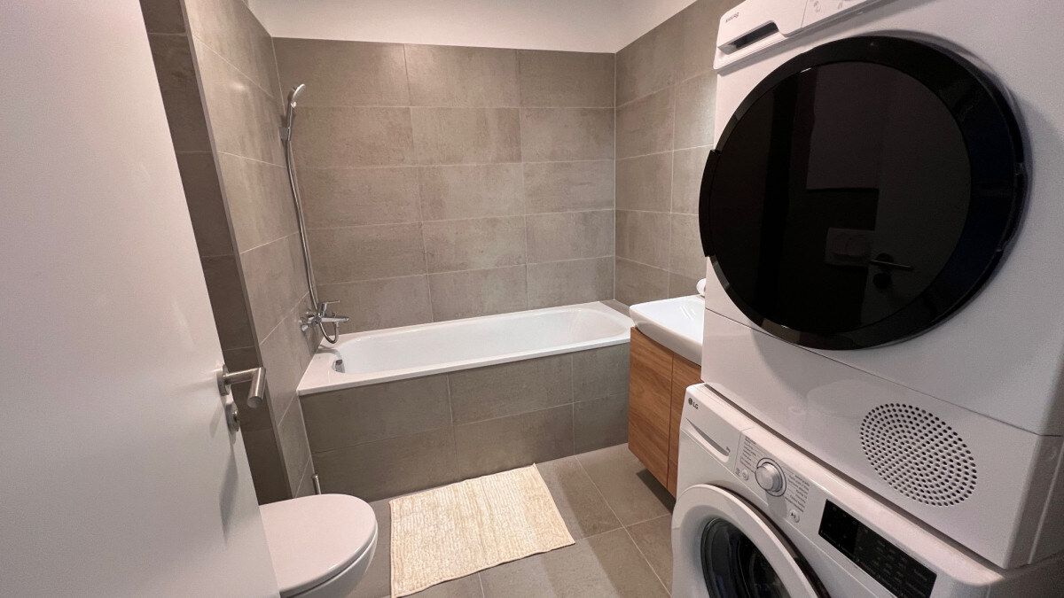 Na prenájom moderný 1i byt s balkónom, Rača - Eduarda Wenzla — foto 11