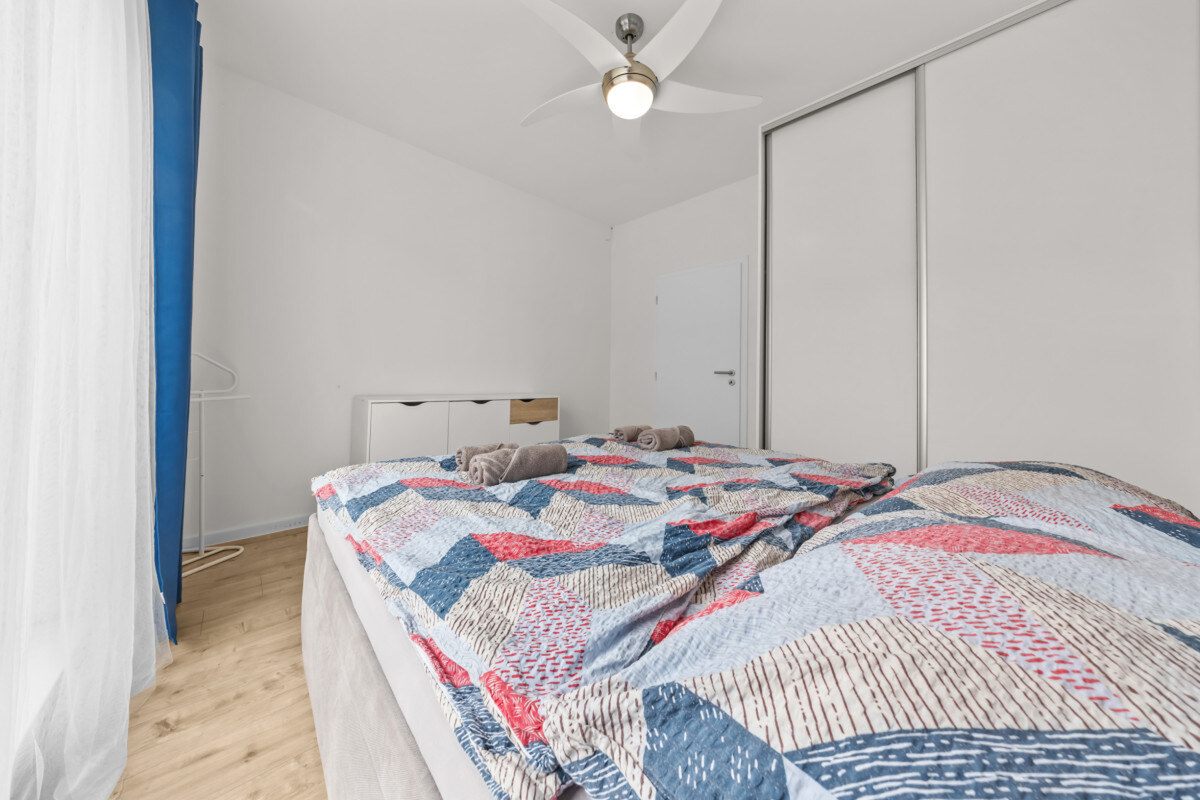 Klimatizovaný 4i rodinný dom s bazénom, 2x parkovanie na pozemku, novostavba 2023 — foto 22