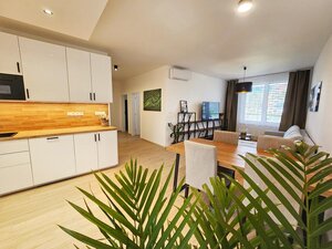 Na prenájom klimatizovaný 3i byt s balkónom, parkovanie — foto 7