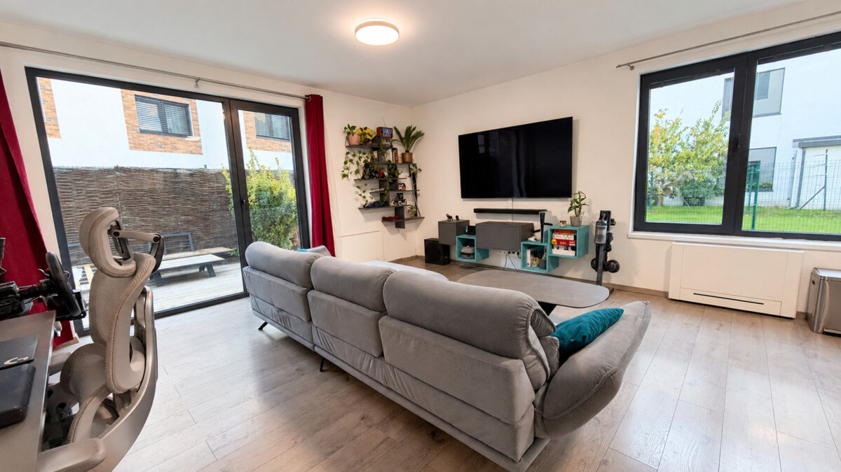 Klimatizovaný 2-izbový byt so záhradou 87 m², terasou a parkovaním – Ružinov — foto 2