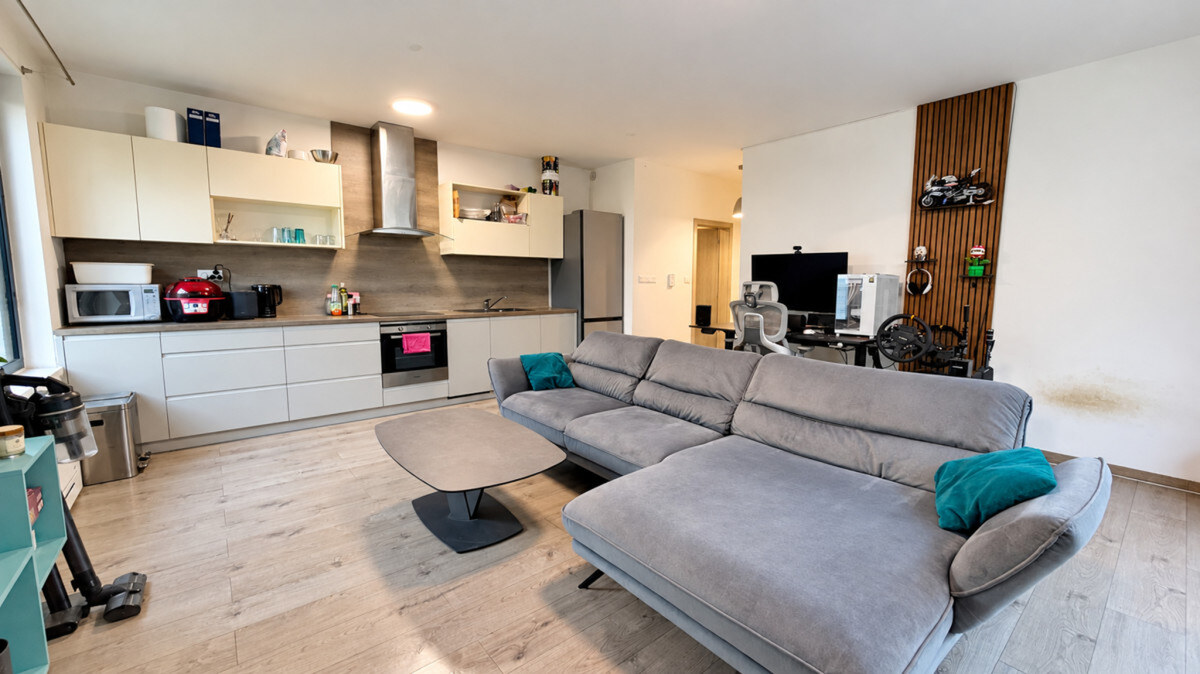Klimatizovaný 2-izbový byt so záhradou 87 m², terasou a parkovaním – Ružinov — foto 3