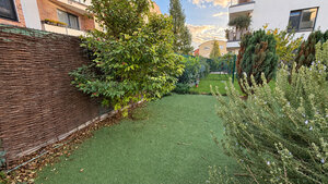 Klimatizovaný 2-izbový byt so záhradou 87 m², terasou a parkovaním – Ružinov — foto 5