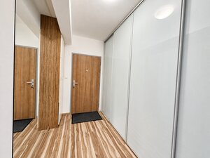 Klimatizovaný, zariadený 2i byt s balkónom a parkovaním v pokojnej lokalite Rače,Kadnárova — foto 12