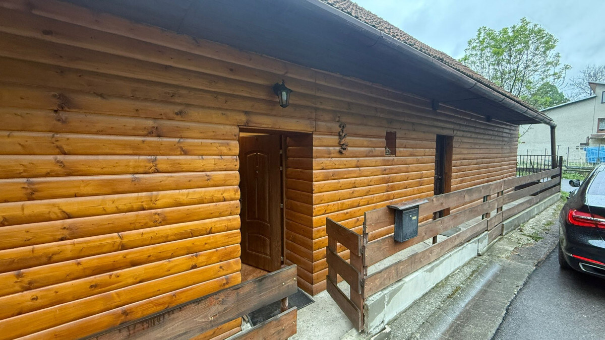 Rodinný dom po čiastočnej rekonštrukcii, obec Horná Štubňa — foto 2