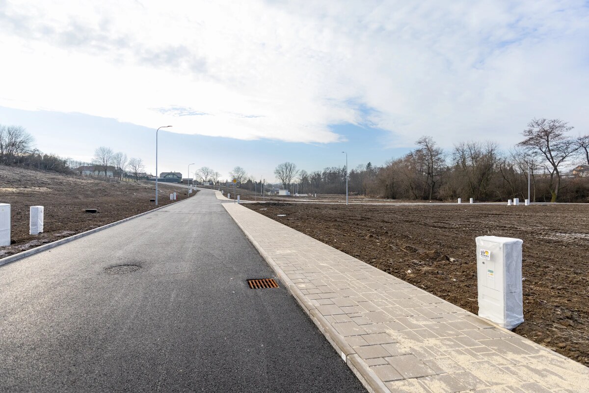 Stavebný pozemok 472 m2 so stavebným povolením, Šarišské Bohdanovce — foto 19