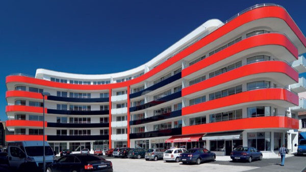 Elegantný  2-izbový apartmán v srdci Piešťan | 75,40 m² | Loggia | Nadštandardné materiály | Spoločenská strešná terasa — foto 7