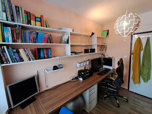 Priestranný priestor s terasou v Rusovciach – bývanie, podnikanie aj investícia v jednom — foto 14