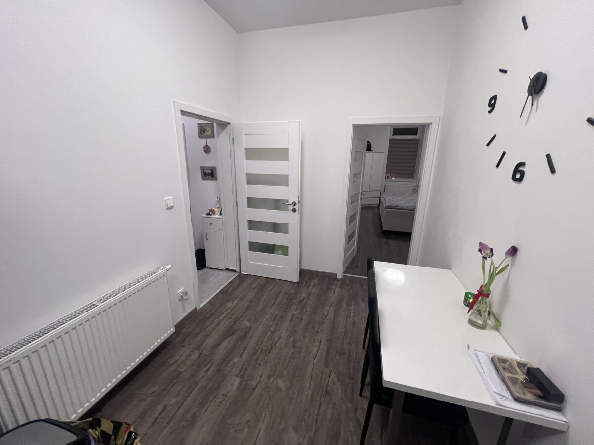 Dostupná investícia v regióne s rastúcim potenciálom, Modernizovaný byt 2+1, Náchod — foto 8