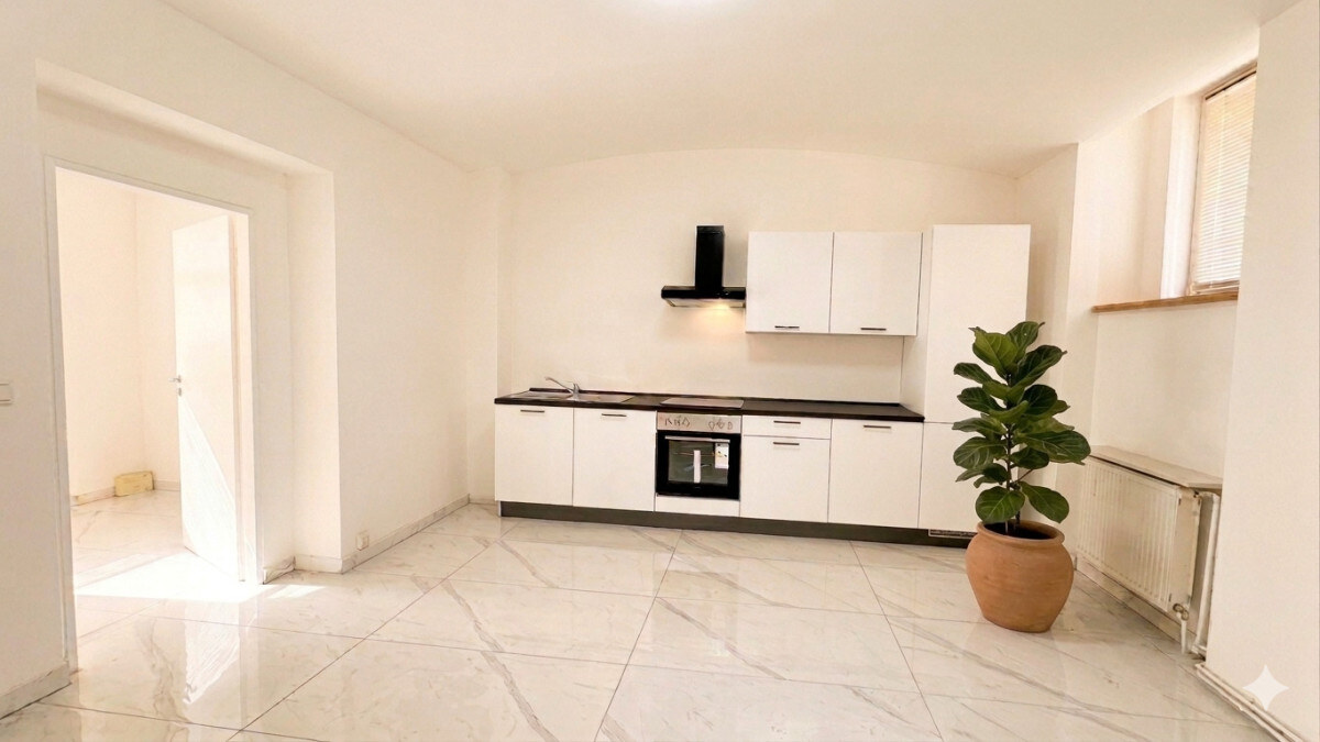 Priestranný byt 3+KK v historickom centre Teplíc - 106 m² po kompletnej rekonštrukcii — foto 4