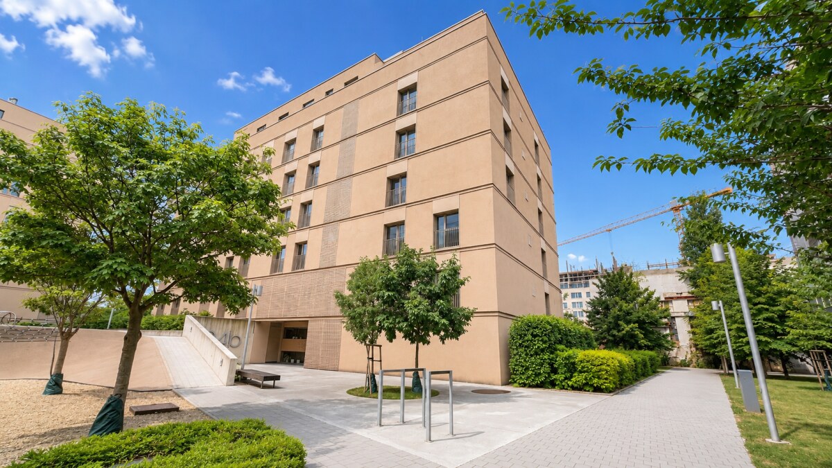Moderný 2-izbový byt s balkónom, Račianska - Nové Mesto — foto 5