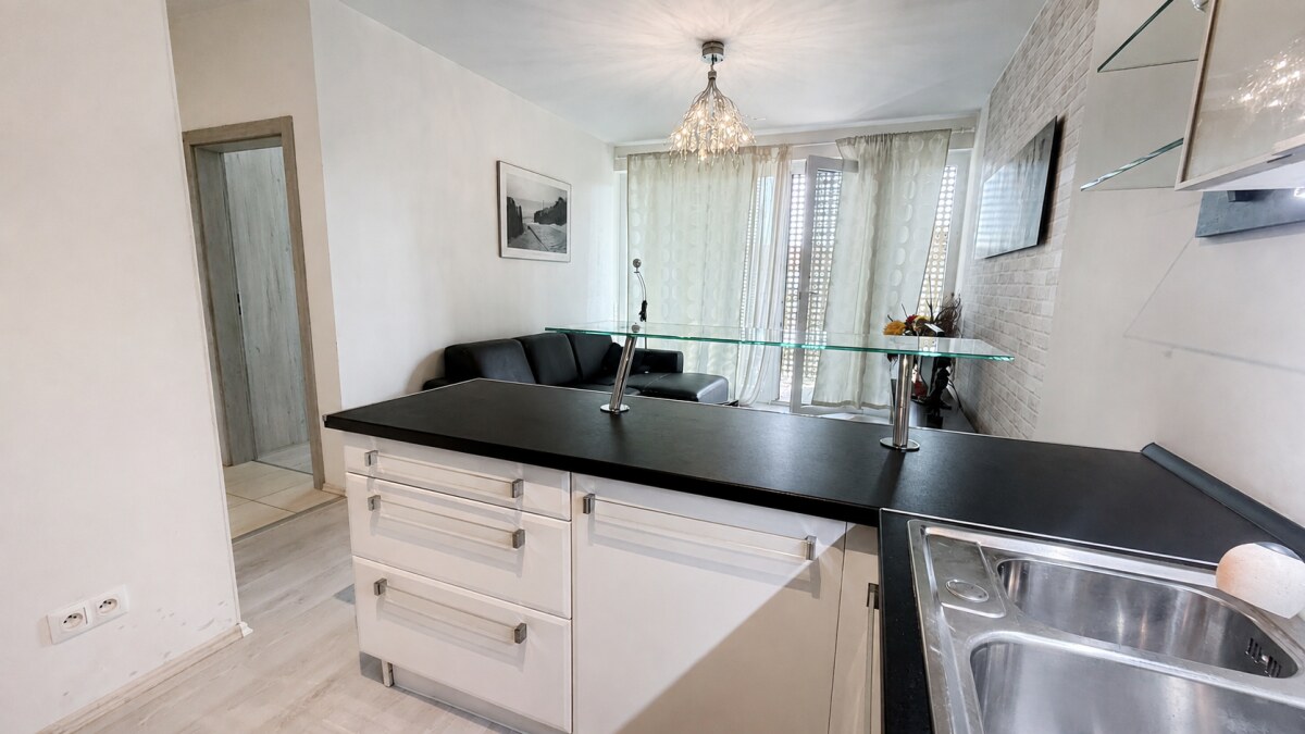Moderný 2-izbový byt s balkónom, Račianska - Nové Mesto — foto 8