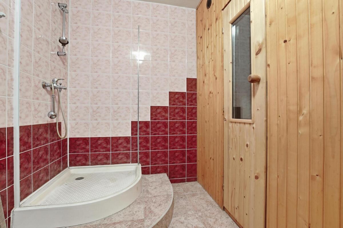 SÚKROMNÝ REZORT 40 MIN OD BRATISLAVY | 550 m² DOM + 5 100 m² POZEMOK + BAZÉN + WELLNESS — foto 10