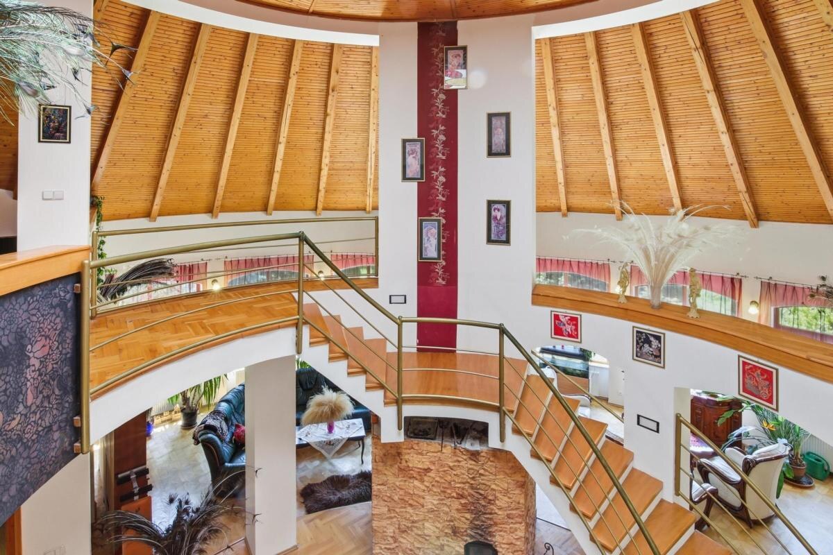 SÚKROMNÝ REZORT 40 MIN OD BRATISLAVY | 550 m² DOM + 5 100 m² POZEMOK + BAZÉN + WELLNESS — foto 24