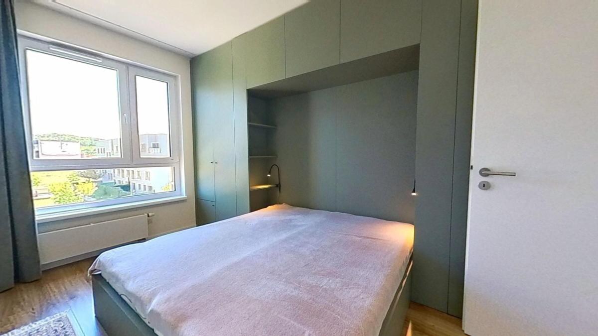 Prenájom moderného 3-izbového bytu s balkónom v projekte Bory — foto 20