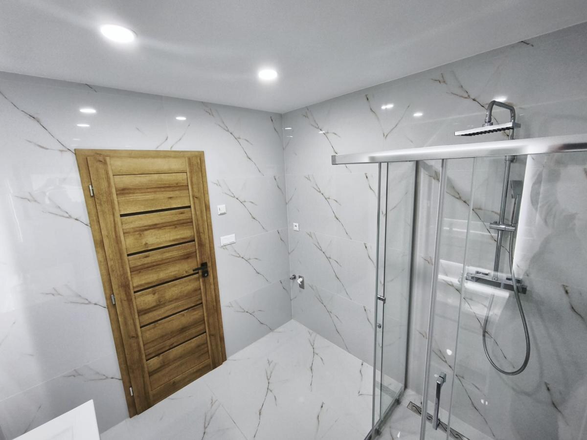 Ponúkame na predaj moderný, samostatne stojaci 3-izbový bungalov-NOVOSTAVBA — foto 6
