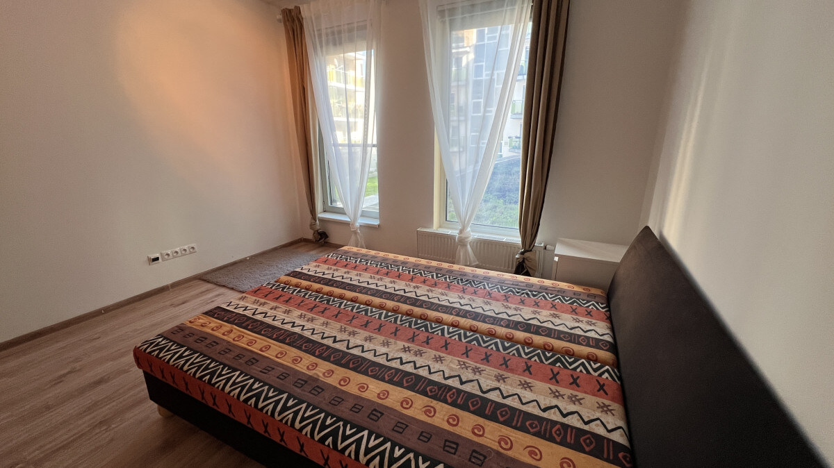 Na prenájom 2i byt s balkónom a parkovaním v novostavbe z r. 2015, Koliba — foto 3