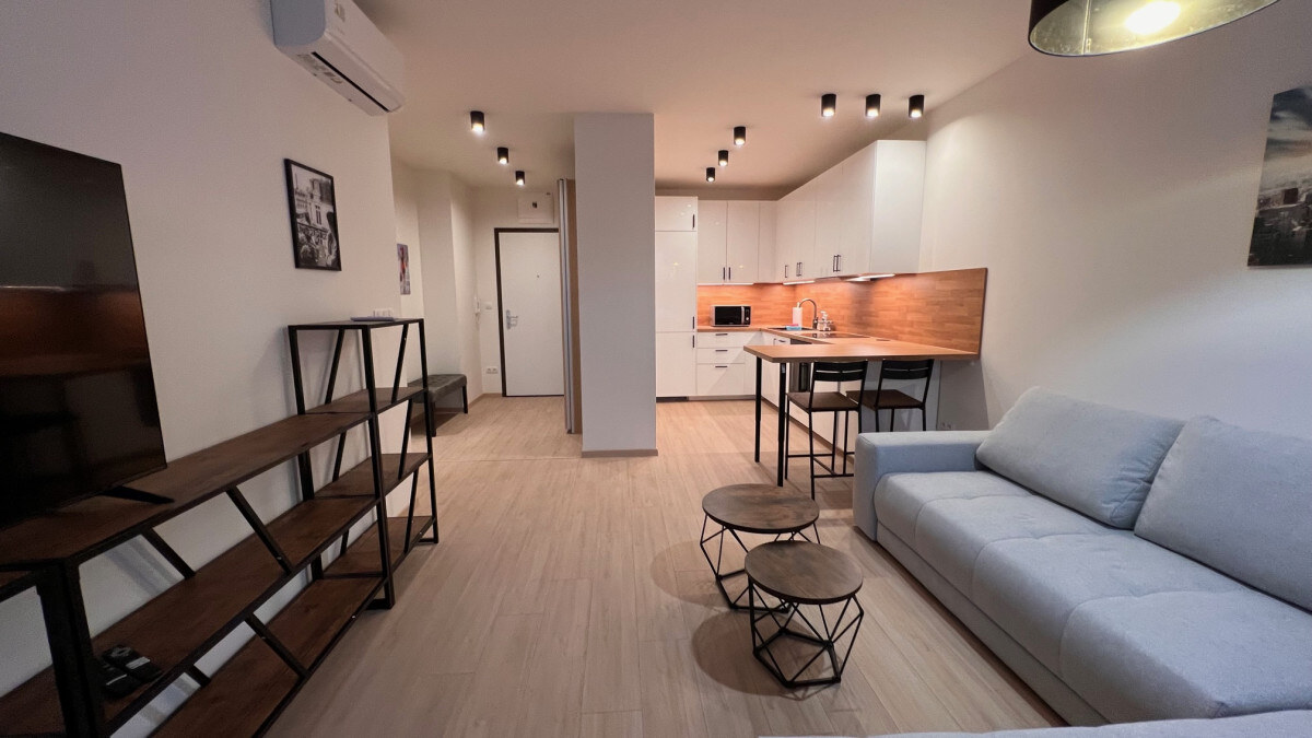 Na prenájom klimatizovaný 2i byt s balkónom, parkovanie — foto 4