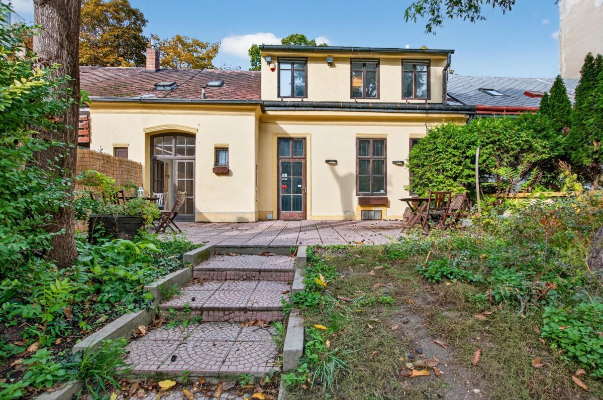Historická nehnuteľnosť v srdci Starého Mesta, v blízkosti Blumentálskeho kostola — foto 27