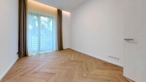 Nadštandardný klimatizovaný 5i byt 160 m2 + záhrada 100 m2, Holubyho ul. — foto 35