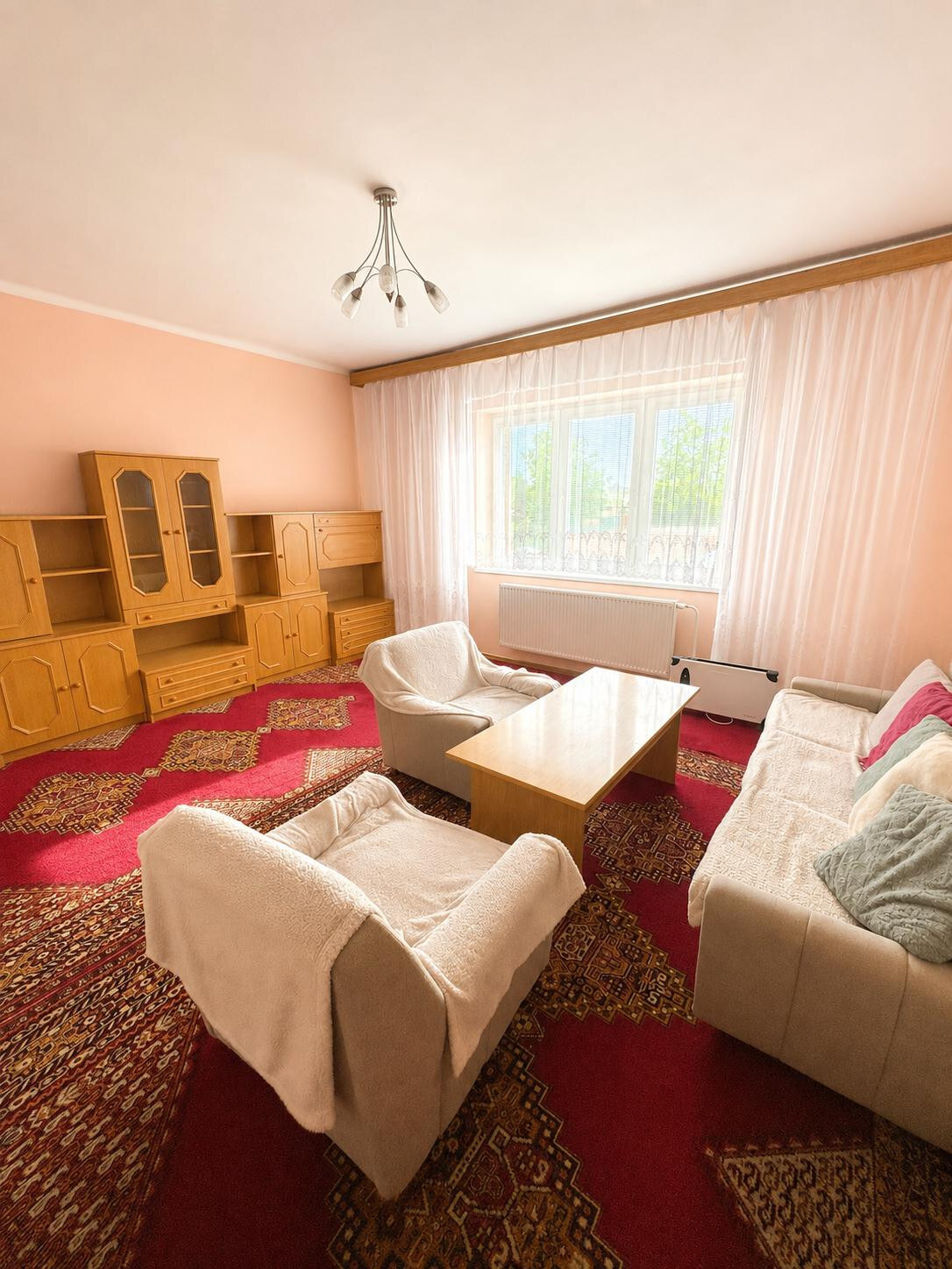 Starší rodinný dom po čiastočnej rekonštrukcii, pozemok 1346 m2 — foto 3