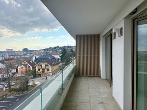 Exkluzívny 5 izbový byt v lukratívnej lokalite s jedinečným výhľadom — foto 12