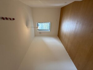 Skolaudované - 4 izb. byt s veľkou predzáhradkou - Winehills — foto 13