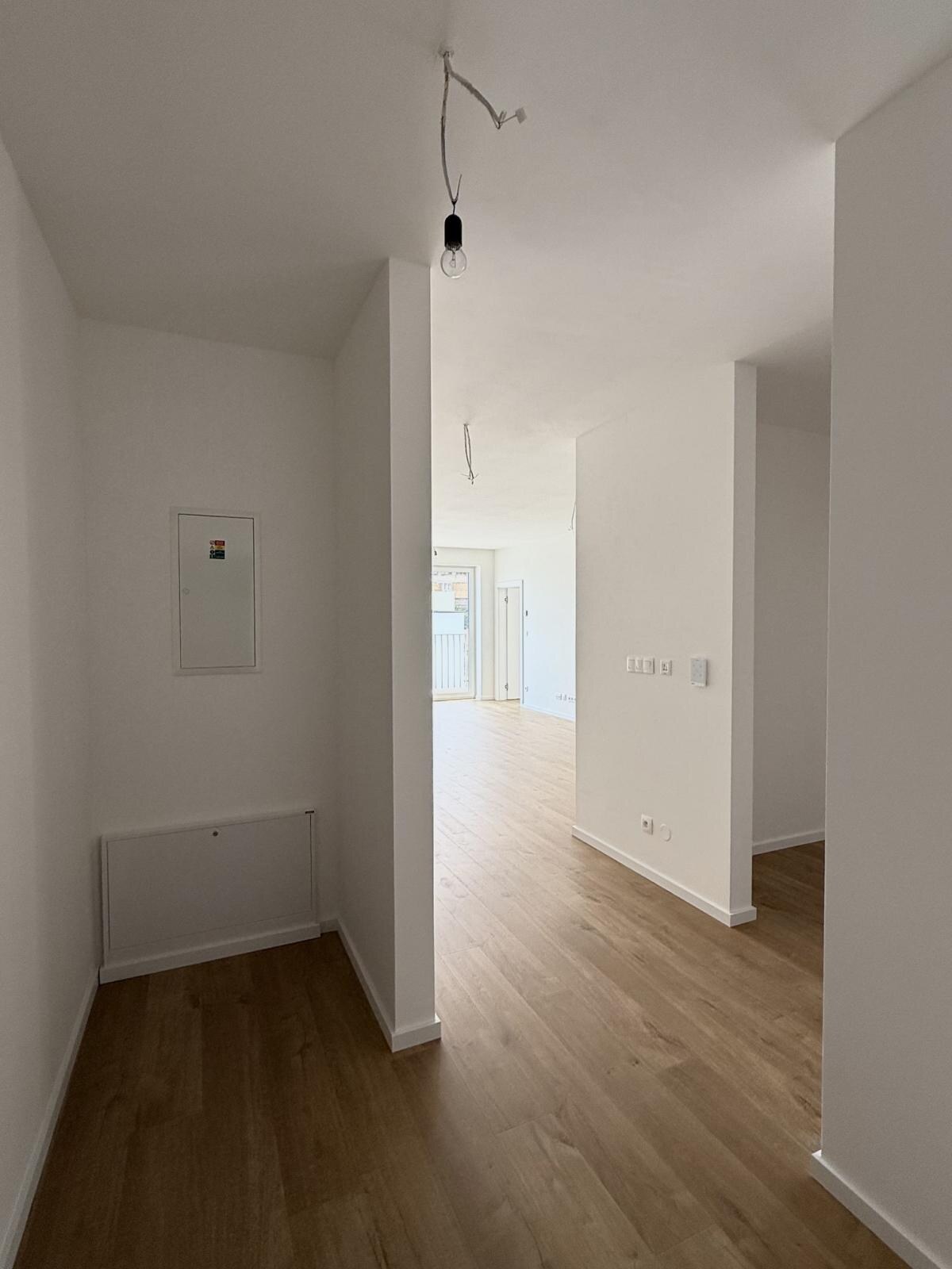 Slnečný 4 izb. byt s výhľadom na Bratislavský hrad a Slavín — foto 13