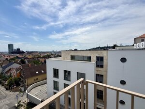 Slnečný 4 izb. byt s výhľadom na Bratislavský hrad a Slavín — foto 2