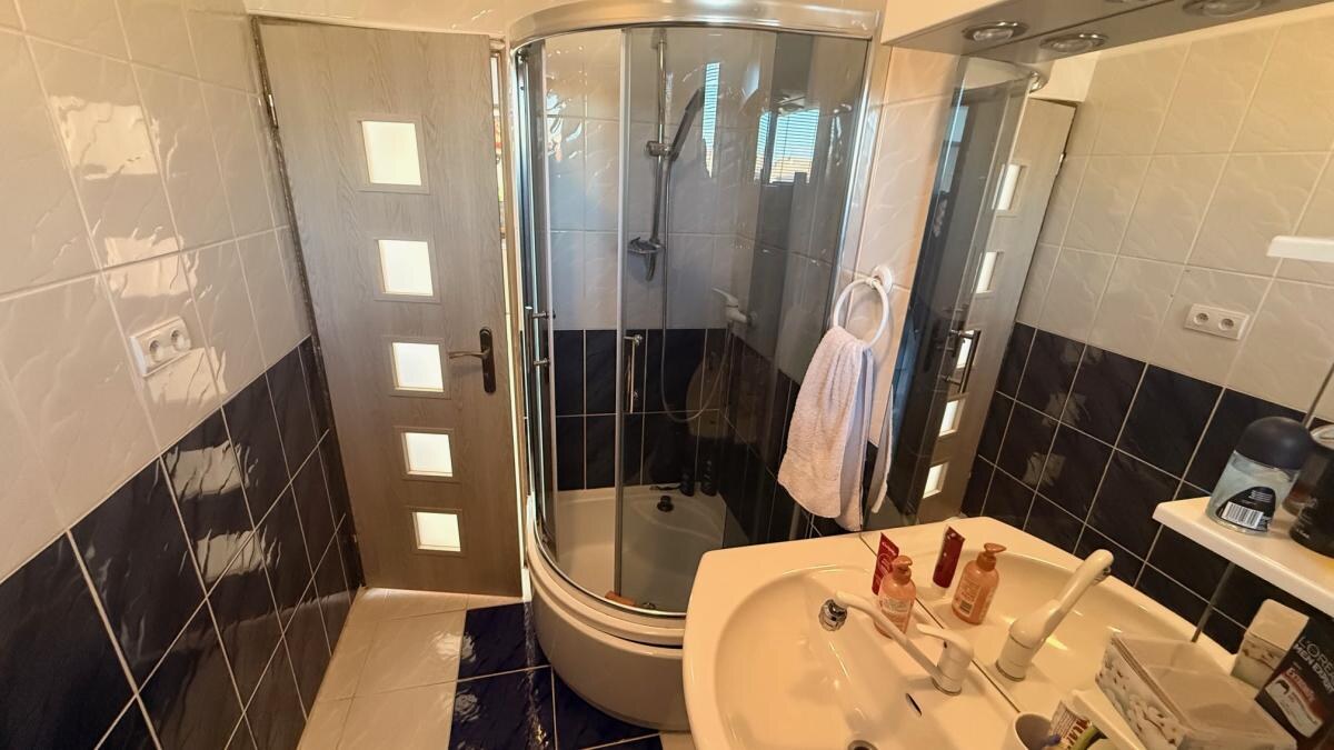 Samostatný 5i RD dvojpodlažný vo vyhľadávanej lokalite, Lisková — foto 26