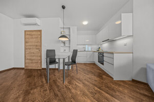 Klimatizovaný 2i byt s balkónom, novostavba 2019, parkovacie miesto — foto 8