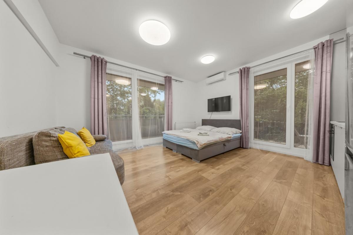 Klimatizovaný 1i byt s balkónom, novostavba 2022, predzáhradka, parkovacie miesto — foto 4