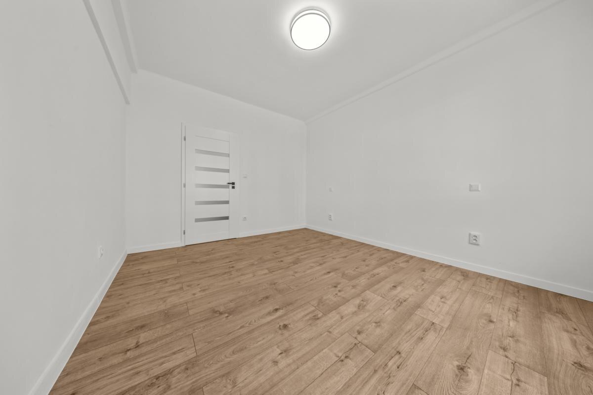 Priestranný 4 izbový byt, po kompletnej rekonštrukcii z r. 2026, Americká ul. — foto 14