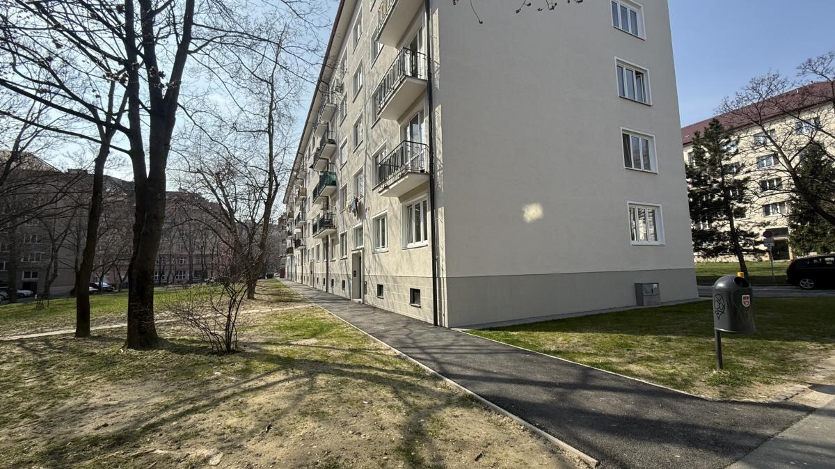 Priestranný 4 izbový byt, po kompletnej rekonštrukcii z r. 2026, Americká ul. — foto 29