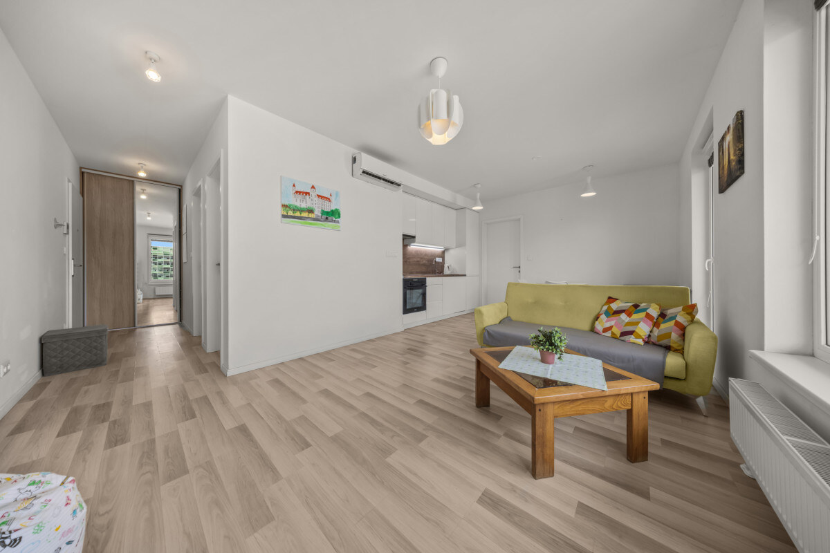 Klimatizovaný 2i byt s balkónom v novostavbe z r. 2020, Jarabinky — foto 4