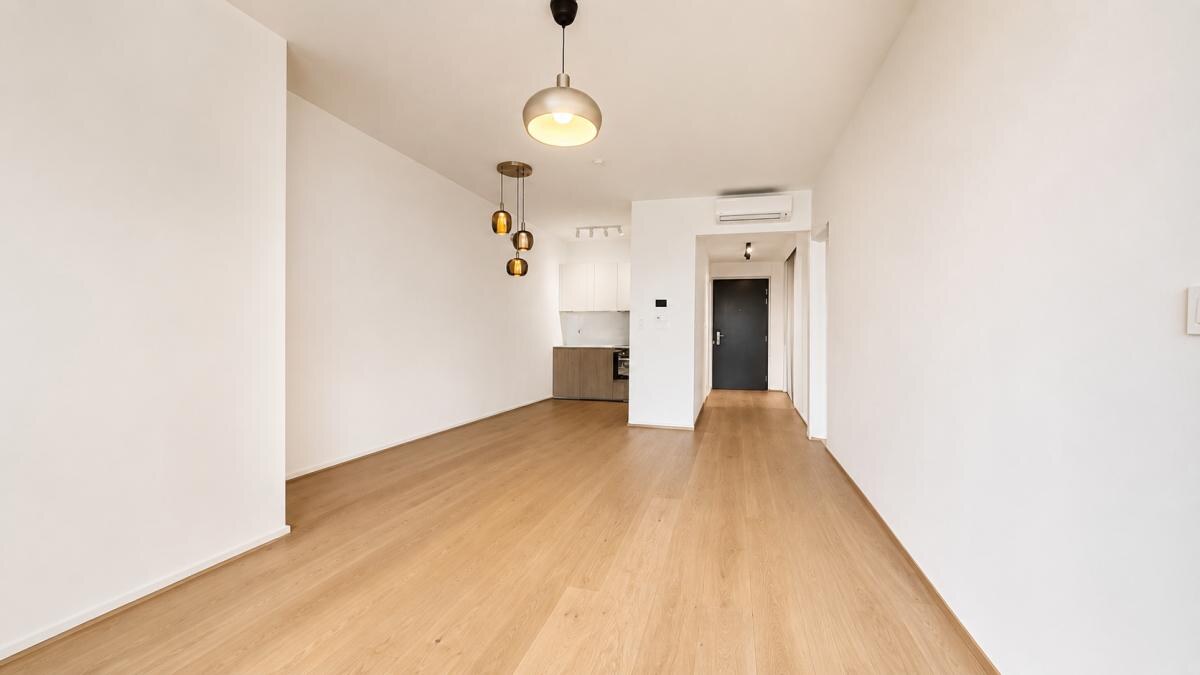 Klimatizovaný kancelársky priestor v Eurovea Tower, 1x parkovanie — foto 13