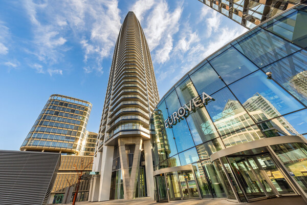 Klimatizovaný kancelársky priestor v Eurovea Tower, 1x parkovanie