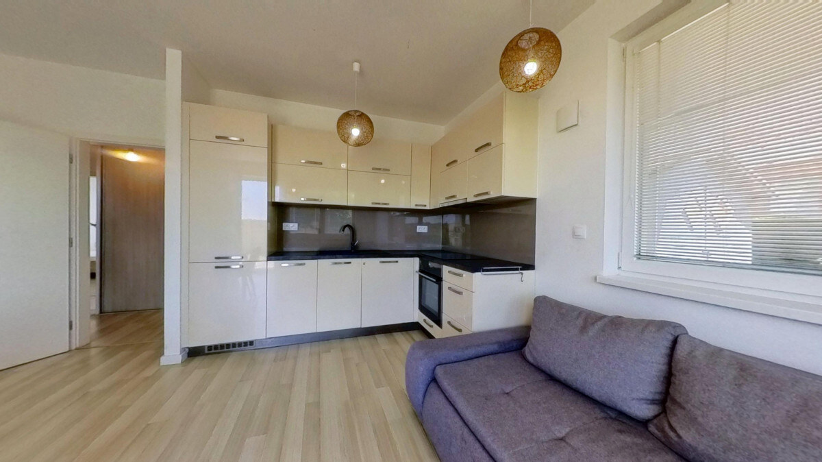 Zariadený 2i byt so záhradou 198m2, novostavba 2016, 1x parkovanie — foto 9