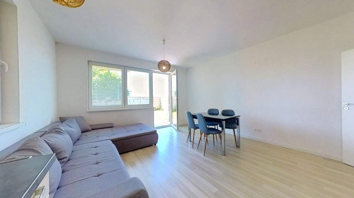 Zariadený 2i byt so záhradou 198m2, novostavba 2016, 1x parkovanie — foto 10