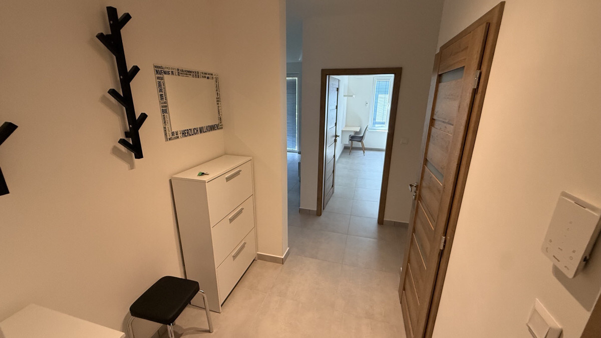 AKCIOVÁ CENA: 204 999 € | MODERNÝ 2-IZBOVÝ BYT V NOVOSTAVBE (2022) — foto 8