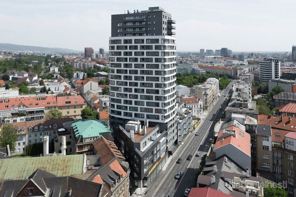 Klimatizovaný 2i byt s balkónom a s výhľadom na hrad, novostavba 2020