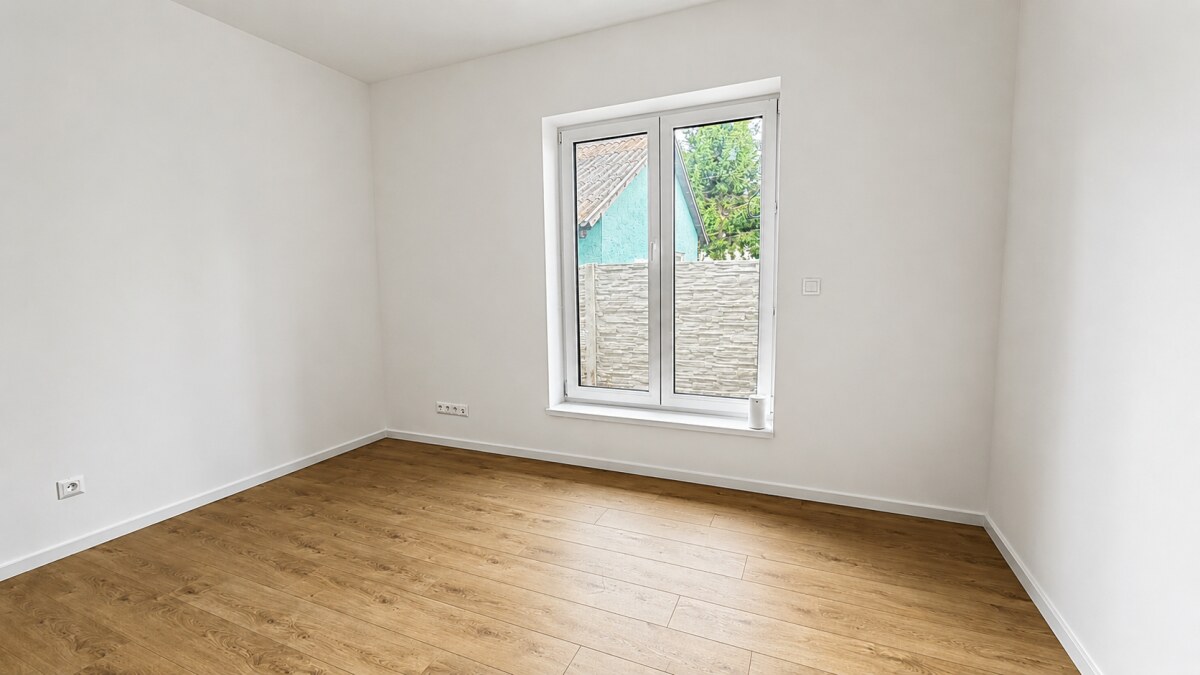 Moderný 5-izbový rodinný dom so záhradou a terasou, Orechová Potôň — foto 11
