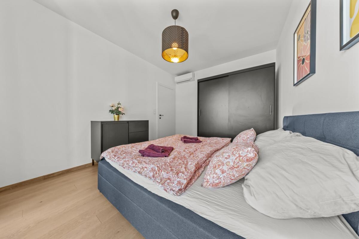 Klimatizovaný 2 izbový byt s terasou v Eurovea Tower, 1x parkovanie — foto 20