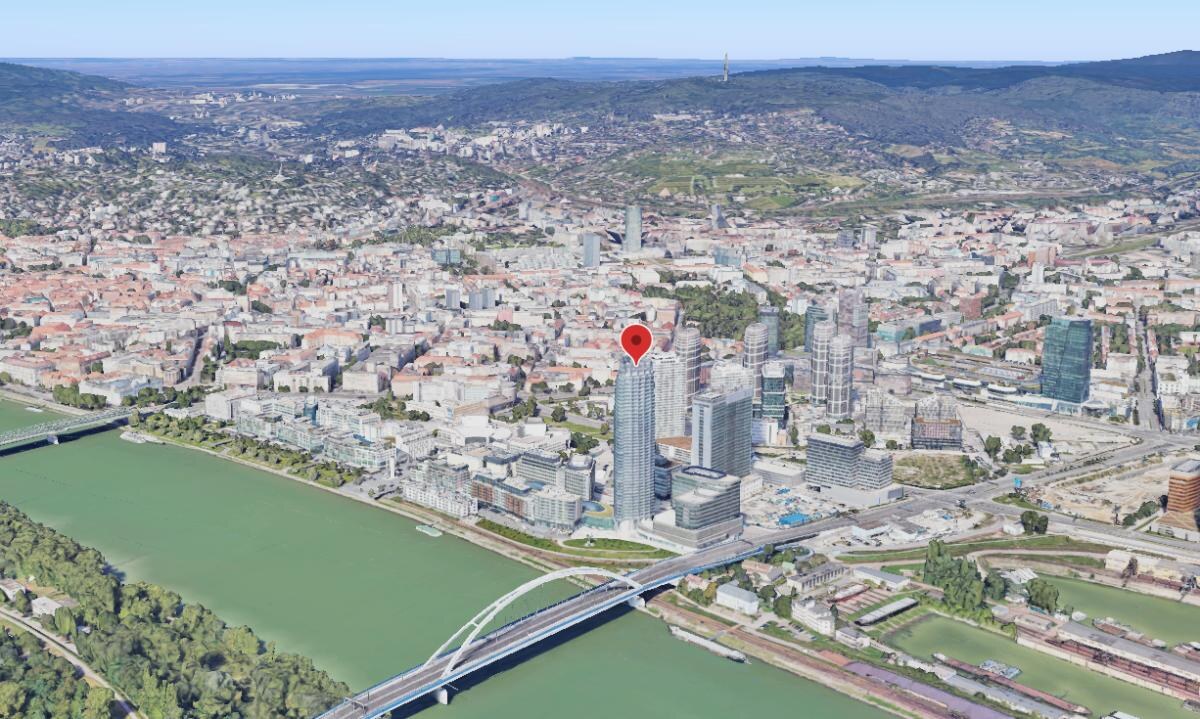 Klimatizovaný 2 izbový byt s terasou v Eurovea Tower, 1x parkovanie — foto 32