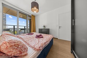 Klimatizovaný 2 izbový byt s terasou v Eurovea Tower, 1x parkovanie — foto 22