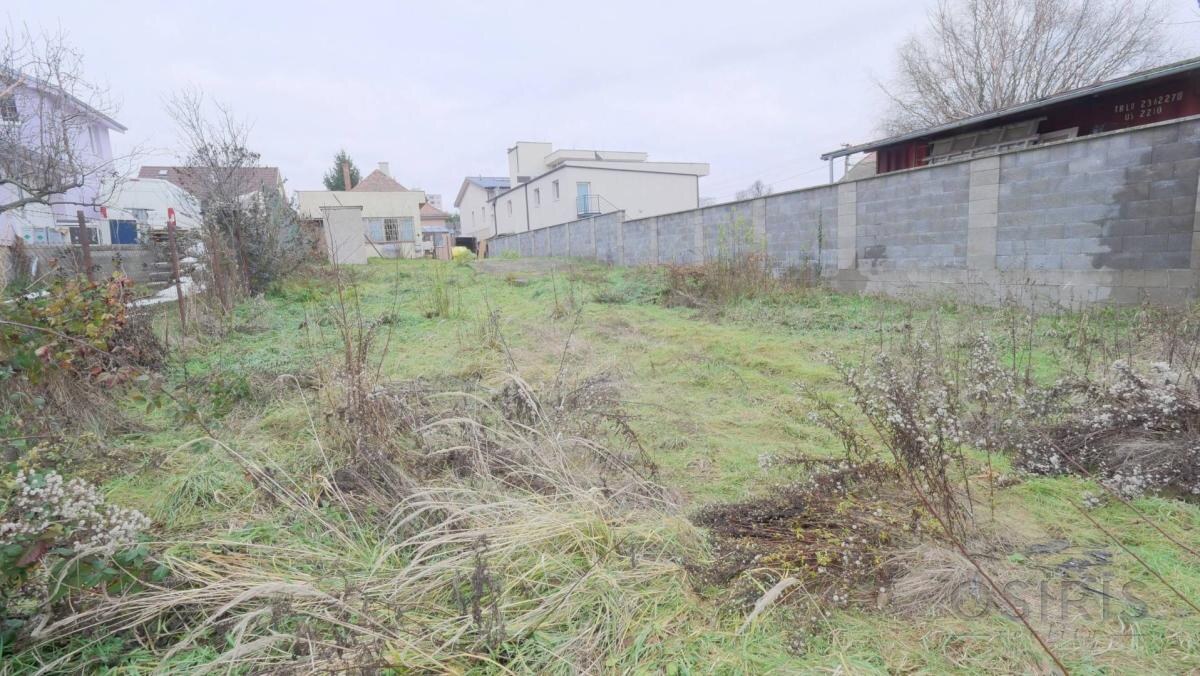 Stavebný pozemok 2319 m2, 2x Rodinný dom, 2x skladový priestor, Nákovná ul. — foto 18