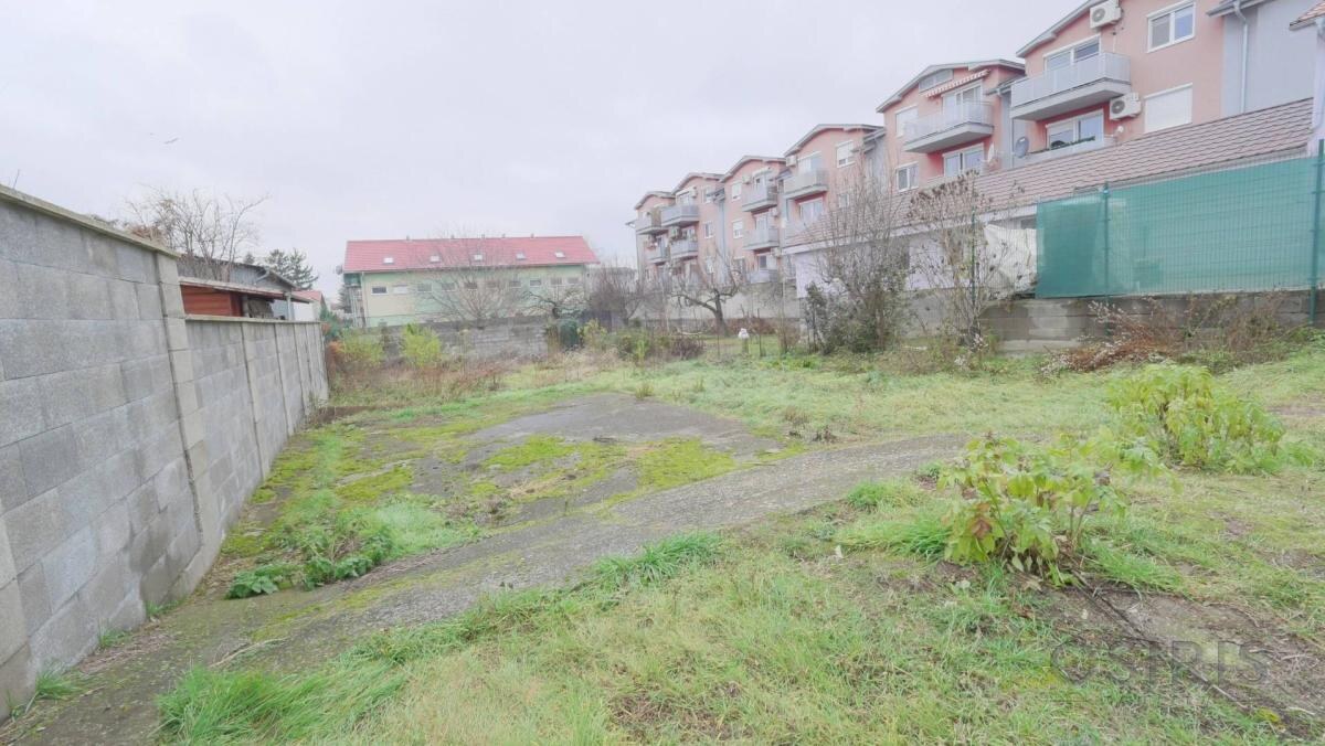 Stavebný pozemok 2319 m2, 2x Rodinný dom, 2x skladový priestor, Nákovná ul. — foto 20