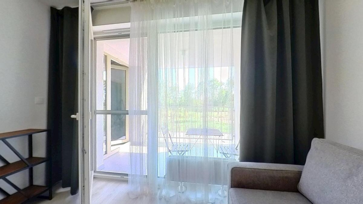 Na prenájom kompletne zariadený 2-izbový byt s terasou v projekte MORUŠE — foto 4